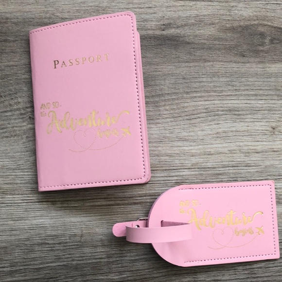 Accessories - Passport Holder and Luggage Tag